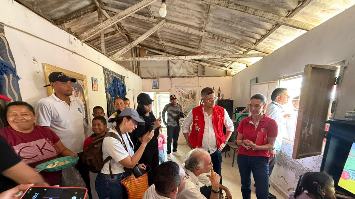 El proyecto se puede ampliar a 50.000 viviendas en pueblos y aldeas del departamento.

 – Ojo critico