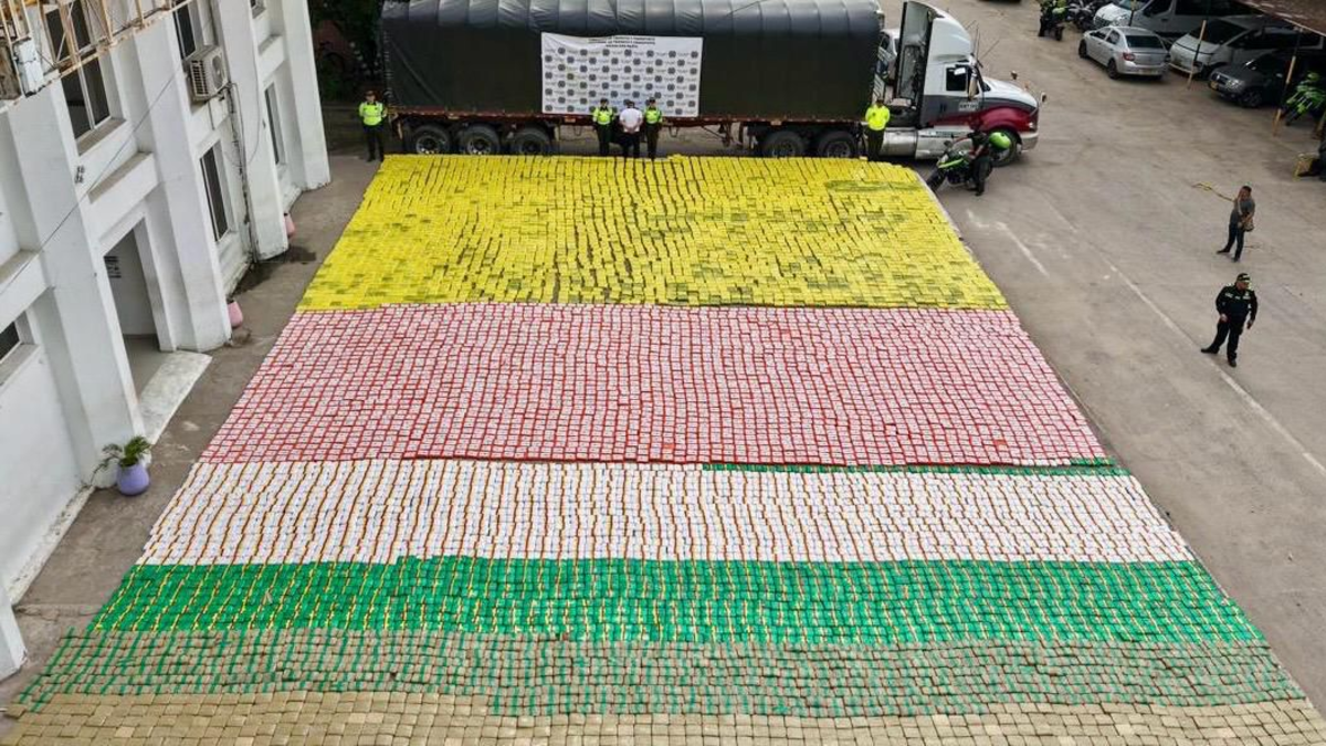 Era un camión que iba de Bogotá a la Guajira

 – Ojo critico