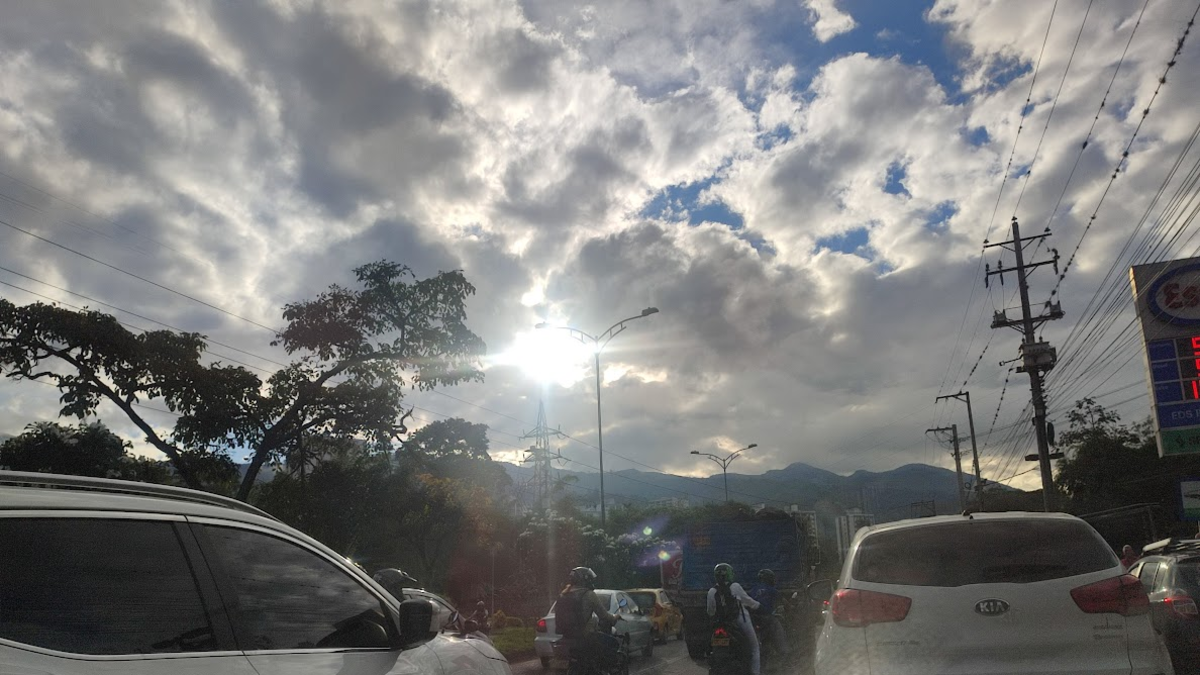 Este domingo en Bucaramanga las vías estarán cerradas para carreras de atletismo. Aquí están las limitaciones

 – Ojo critico