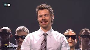 Harry Styles y su impresionante presentación en el Britz

 – Ojo critico
