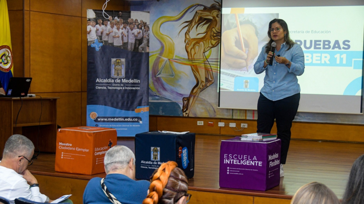 La estrategia de Medellín para fortalecer el camino a la educación superior y preparar a los estudiantes para las pruebas Saber 11

 – Ojo critico