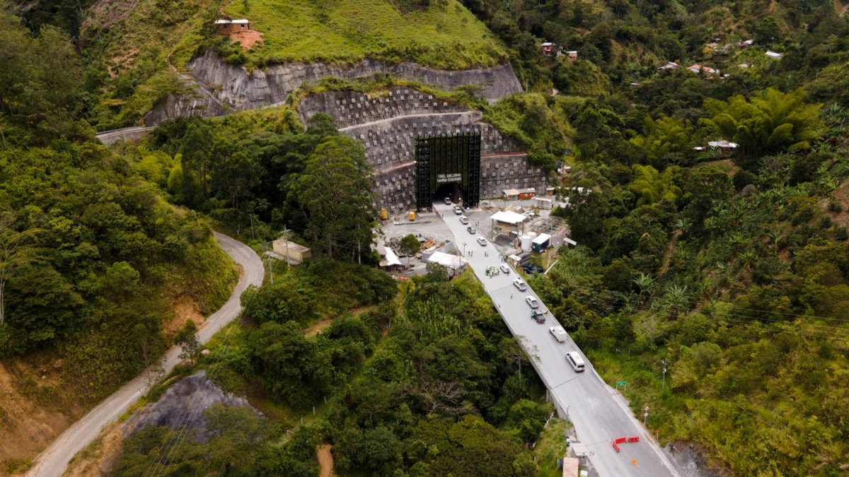 La operación se retrasa hasta 2027 debido a equipos electromecánicos.

 – Ojo critico