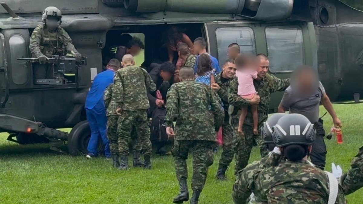 Nuevos reportes sobre rescate de niños y jóvenes encontrados en la selva del Caquetá luego de varios días de fuga de «Calarcá»: «Coincidieron en la palabra clave»

 – Ojo critico