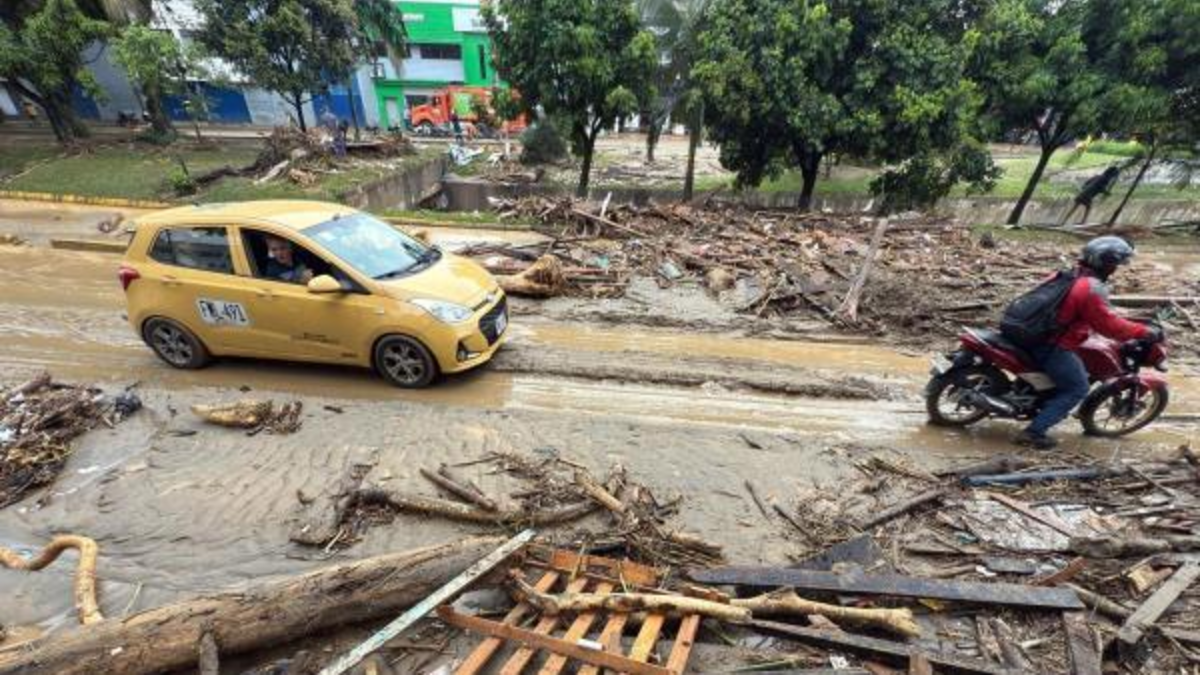 Barrios de colinas y barrancos en riesgo tras las emergencias que provocaron la muerte de un niño en Manrique

 – Ojo critico