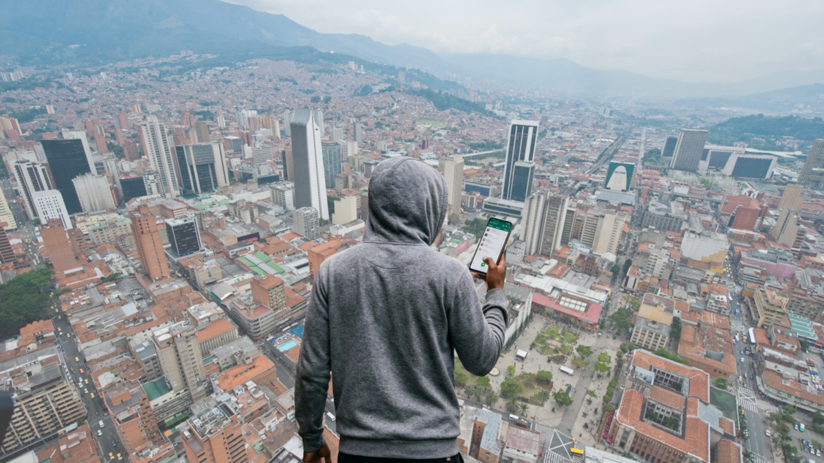 «Eso es totalmente falso, son viejos».

 – Ojo critico