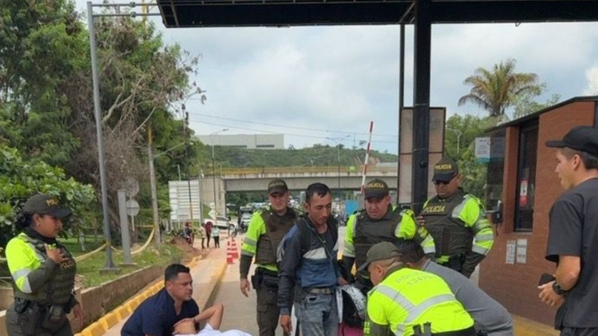 La mujer se cayó mientras cosechaba y empezó a dar a luz.

 – Ojo critico