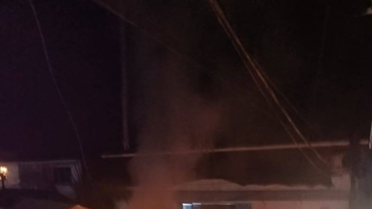 Una moto bomba hiere a un policía y destruye la comisaría

 – Ojo critico