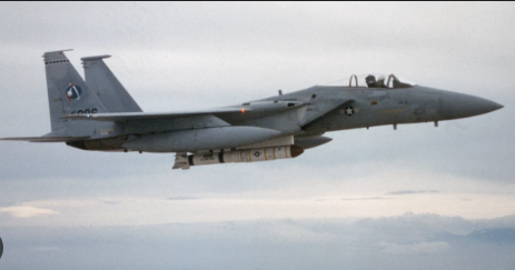 Irán dice que derribó dos aviones estadounidenses y activa búsqueda intensiva de tripulante desaparecido

 – Ojo critico