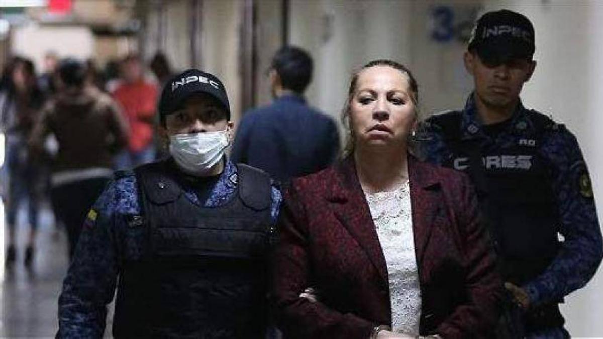 la reconoce como víctima en un proceso penal; el fallo le permite regresar a la parroquia

 – Ojo critico